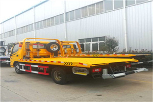 广宁附近拖车救援搭电